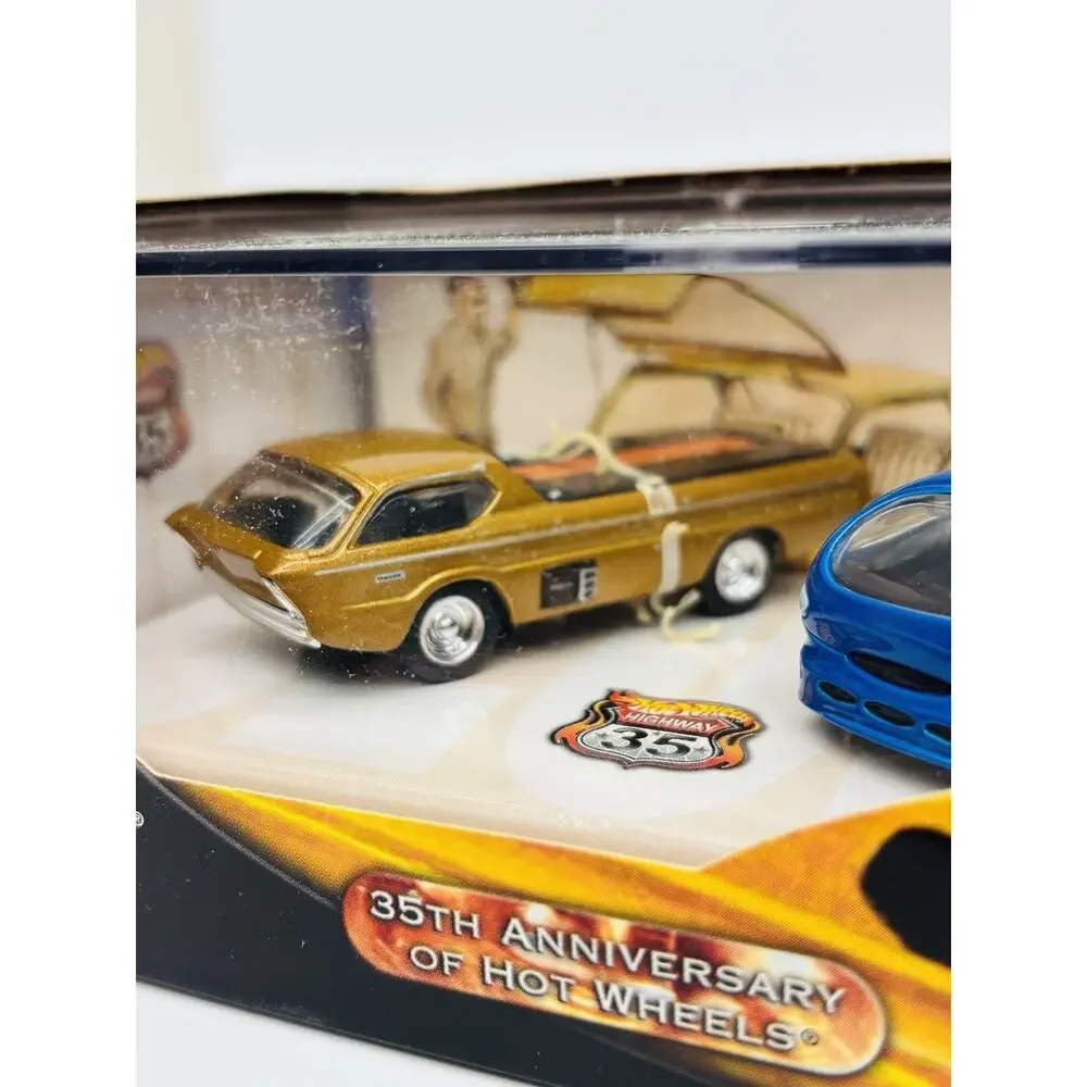 Hot Wheels 35th Anniversary Deora & Deora II Vehicle Set 57285 Sealed